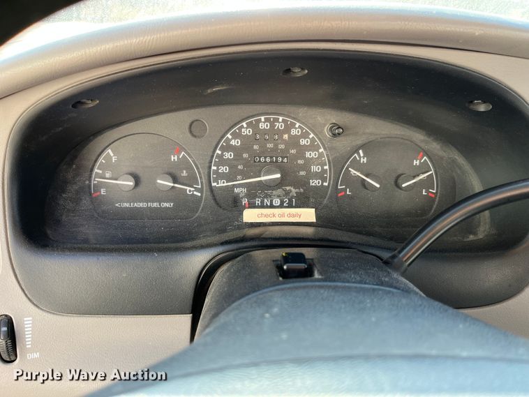 image for item MW9489 1996 Ford Ranger  SuperCab pickup truck