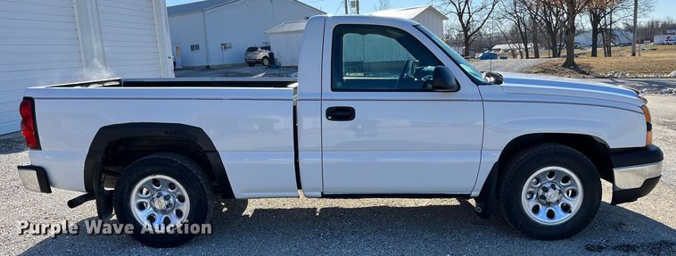 image for item MW9496 2007 Chevrolet Silverado 1500  pickup truck