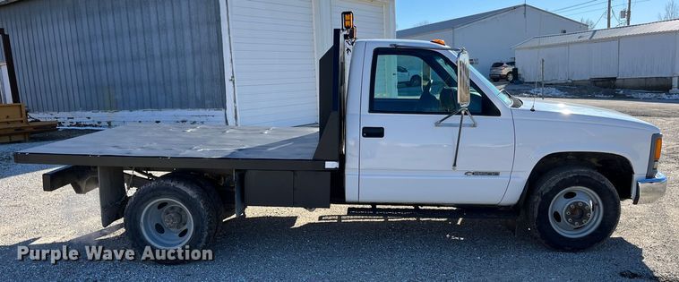 image for item MW9497 1999 Chevrolet C3500  dump flatbed pickup truck