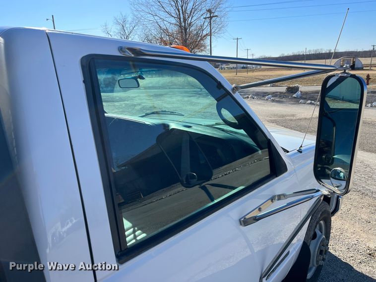 image for item MW9497 1999 Chevrolet C3500  dump flatbed pickup truck