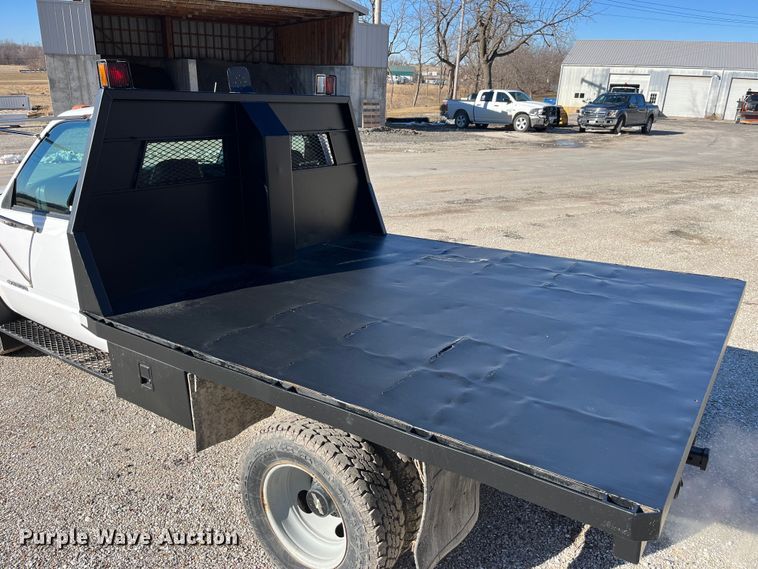 image for item MW9497 1999 Chevrolet C3500  dump flatbed pickup truck