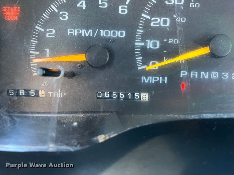 image for item MW9497 1999 Chevrolet C3500  dump flatbed pickup truck