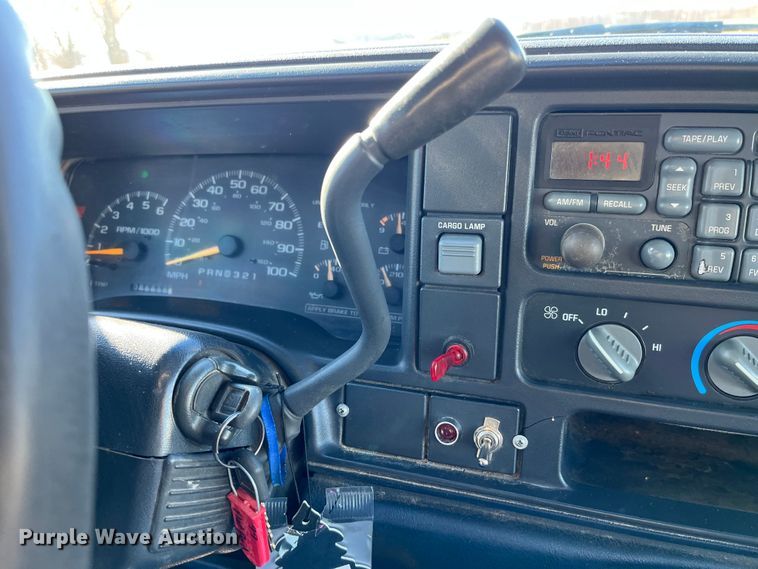 image for item MW9497 1999 Chevrolet C3500  dump flatbed pickup truck