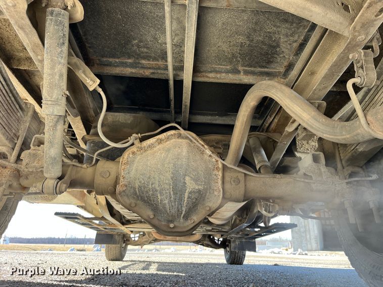 image for item MW9497 1999 Chevrolet C3500  dump flatbed pickup truck