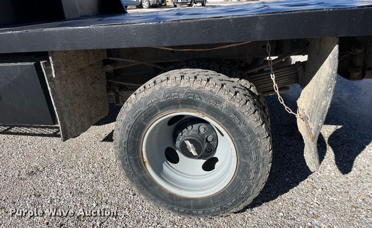 image for item MW9497 1999 Chevrolet C3500  dump flatbed pickup truck