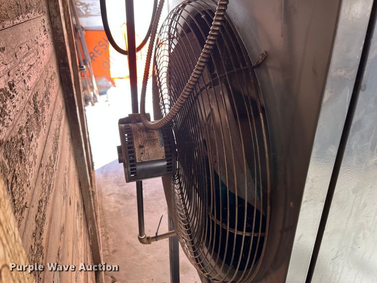 image for item MW9498 Shenandoah 175  waste oil heater