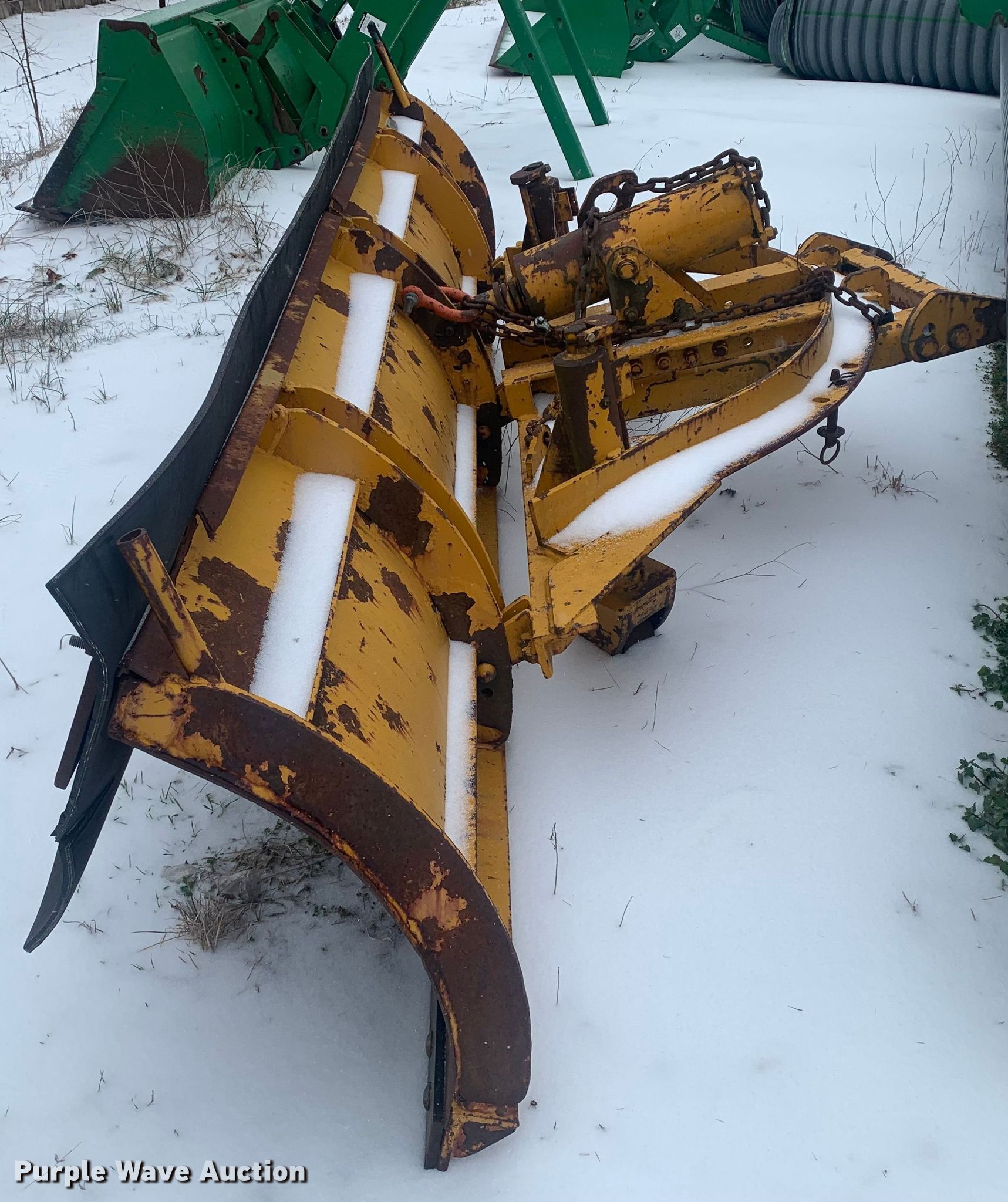 Valk Manufacturing RV11275 snow plow in Chouteau, OK Item LI9065