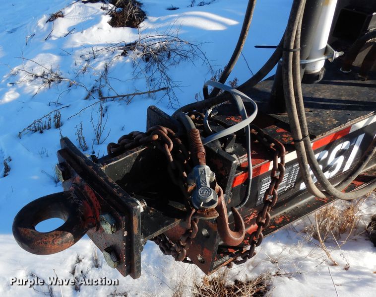 image for item DF8307 1982 Kayln  fertilizer delivery trailer