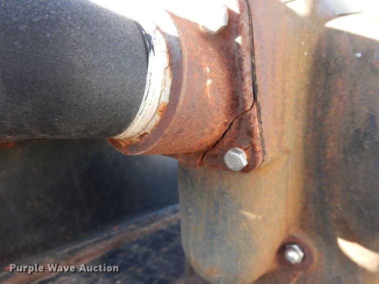 image for item DF8307 1982 Kayln  fertilizer delivery trailer