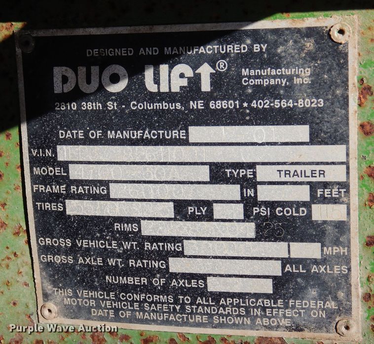 image for item DF8308 2001 Duo Lift 4700-30A  sprayer trailer