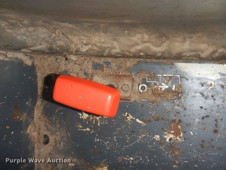 image for item DK5142 Kubota M9000  MFWD tractor