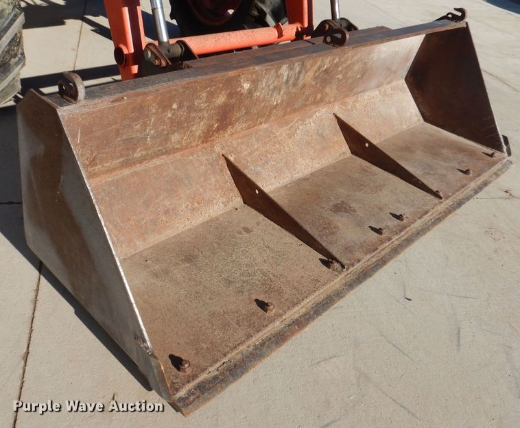 image for item DK5142 Kubota M9000  MFWD tractor