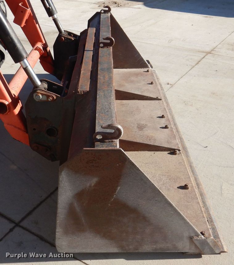 image for item DK5142 Kubota M9000  MFWD tractor