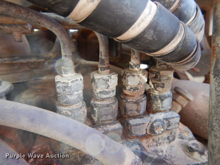 image for item DK5142 Kubota M9000  MFWD tractor