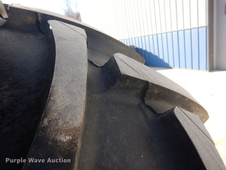 image for item DK5142 Kubota M9000  MFWD tractor