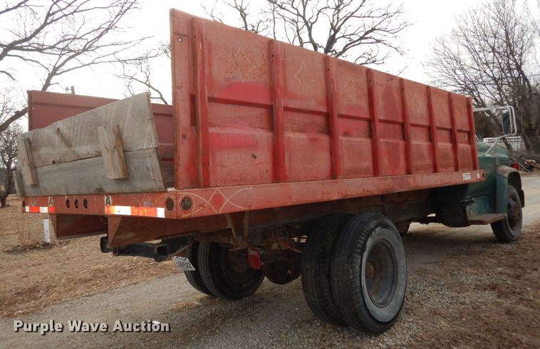 image for item DK7619 1974 Chevrolet C60  grain truck