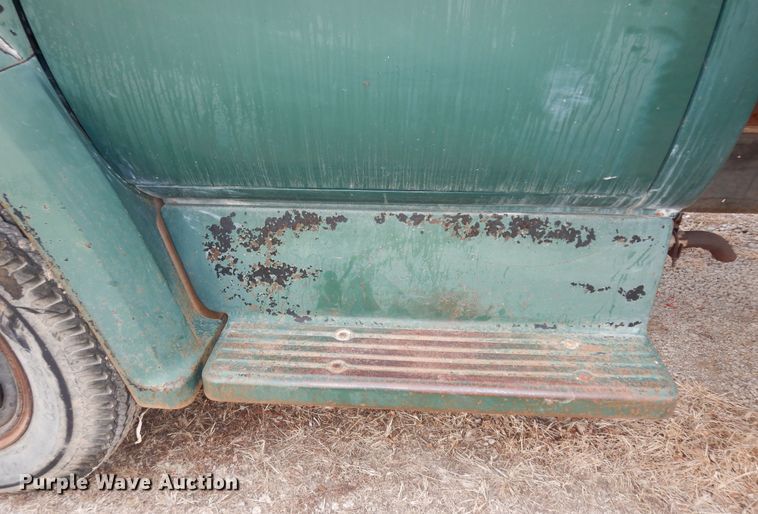 image for item DK7619 1974 Chevrolet C60  grain truck