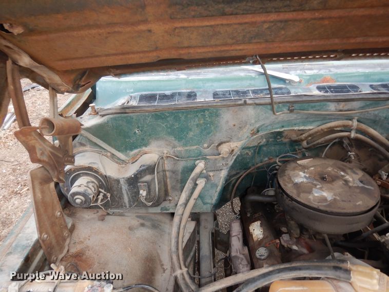 image for item DK7619 1974 Chevrolet C60  grain truck