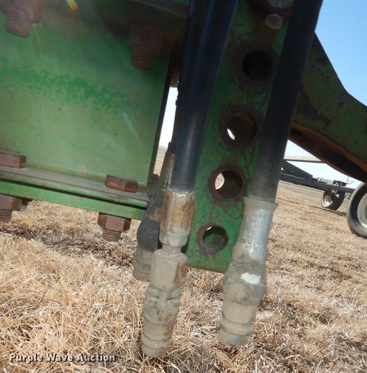 image for item DL3224 John Deere 1060  field cultivator