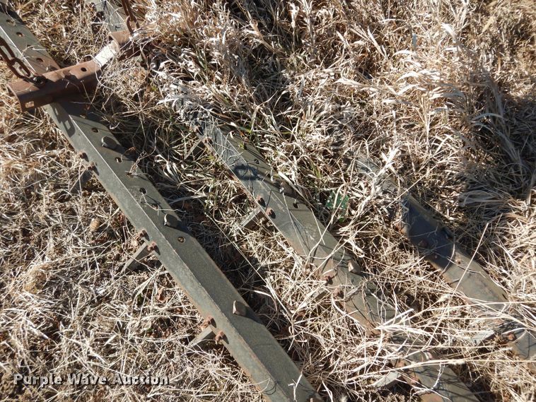 image for item DL3224 John Deere 1060  field cultivator