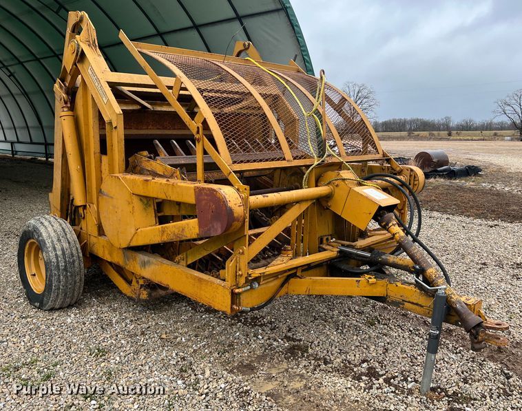 image for item DL4344 Anderson  rock picker