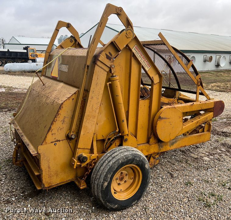 image for item DL4344 Anderson  rock picker
