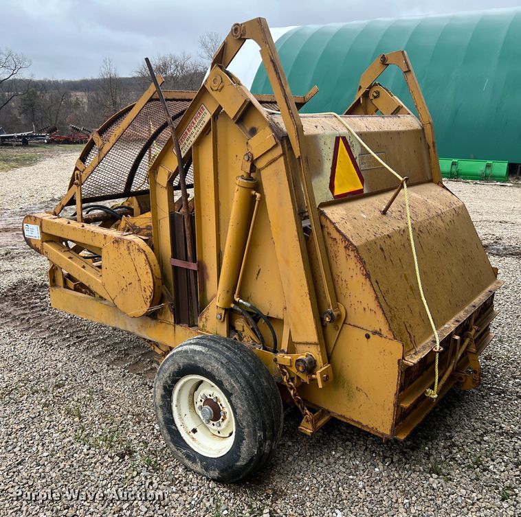 image for item DL4344 Anderson  rock picker
