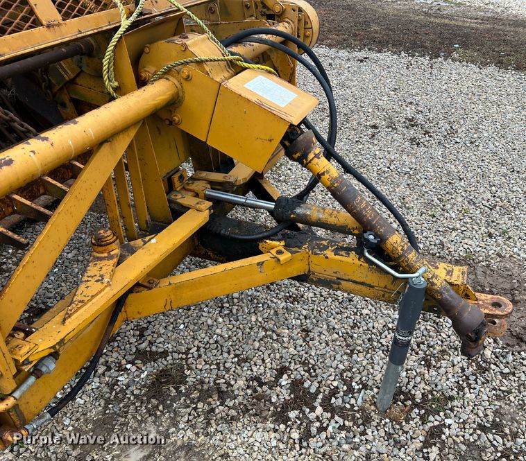 image for item DL4344 Anderson  rock picker