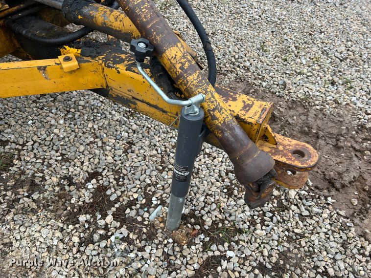 image for item DL4344 Anderson  rock picker