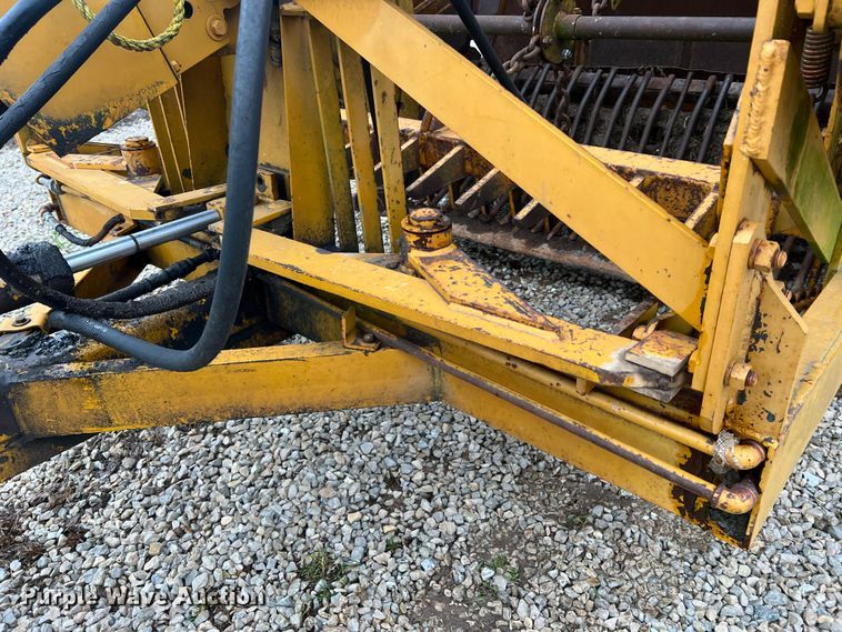 image for item DL4344 Anderson  rock picker