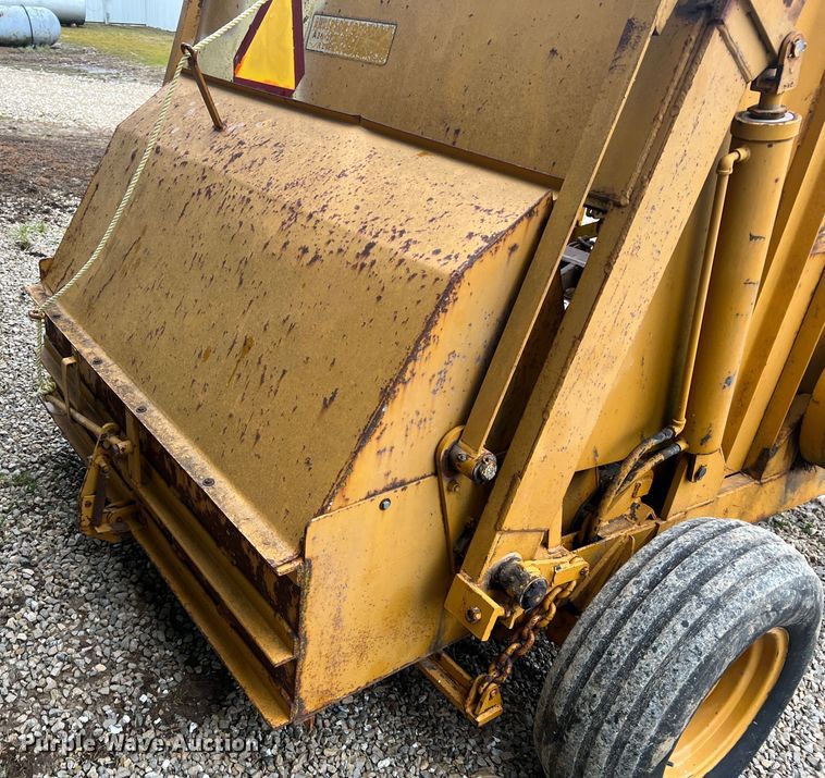 image for item DL4344 Anderson  rock picker