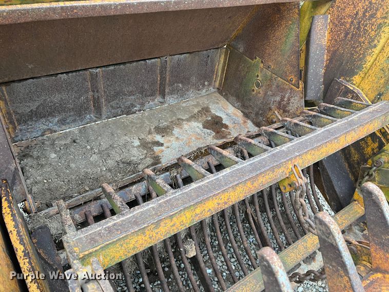 image for item DL4344 Anderson  rock picker