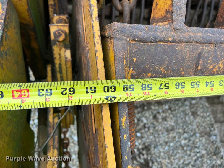 image for item DL4344 Anderson  rock picker