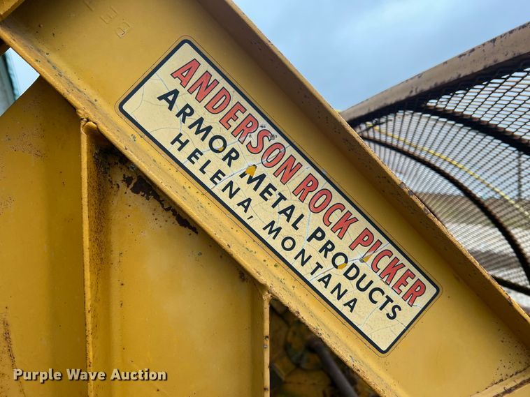 image for item DL4344 Anderson  rock picker