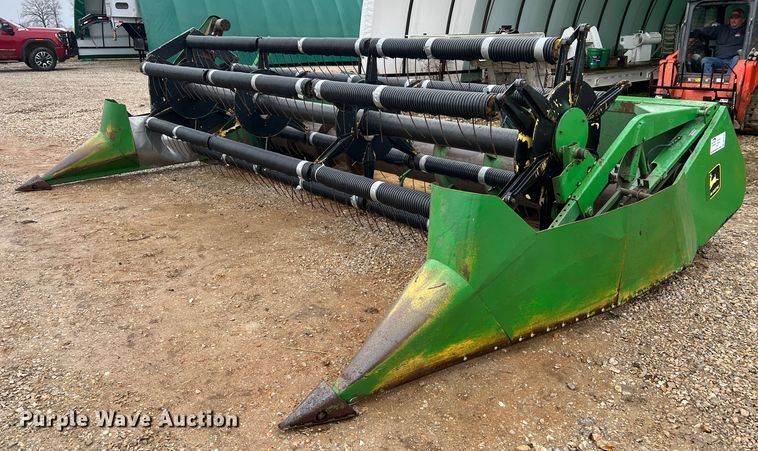image for item DL4345 John Deere 915  rigid head