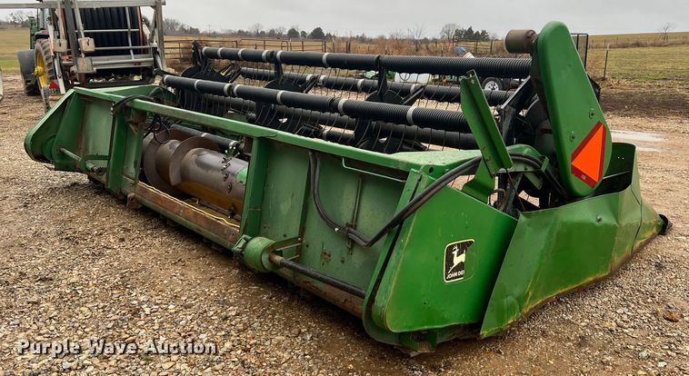 image for item DL4345 John Deere 915  rigid head