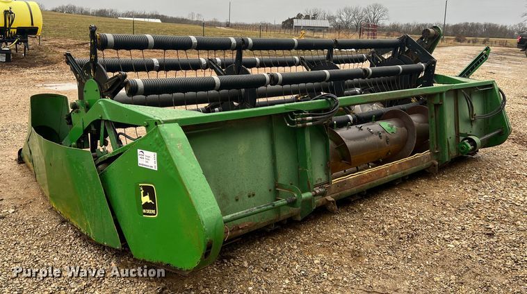 image for item DL4345 John Deere 915  rigid head