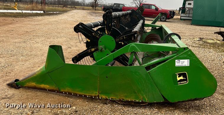 image for item DL4345 John Deere 915  rigid head