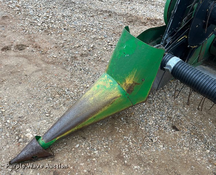 image for item DL4345 John Deere 915  rigid head