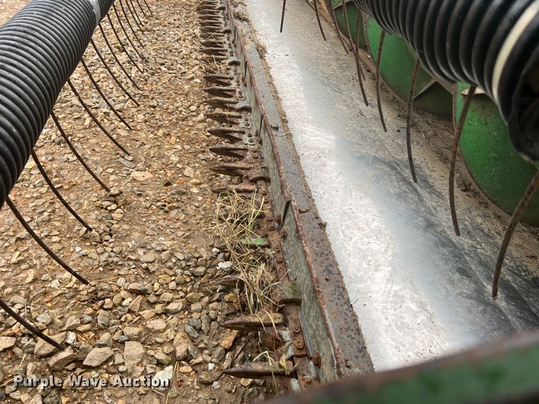 image for item DL4345 John Deere 915  rigid head