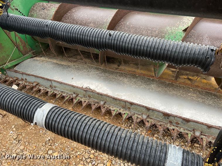 image for item DL4345 John Deere 915  rigid head