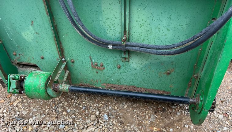 image for item DL4345 John Deere 915  rigid head