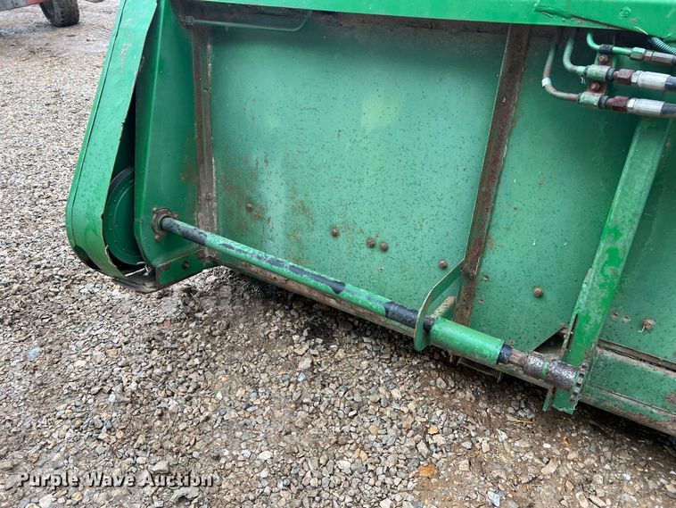 image for item DL4345 John Deere 915  rigid head