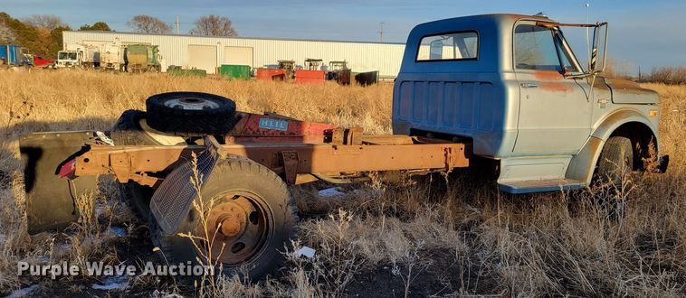 image for item DM8208 1968 Chevrolet C50  truck cab and chassis