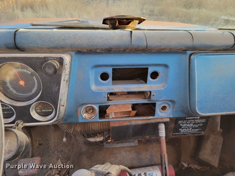 image for item DM8208 1968 Chevrolet C50  truck cab and chassis