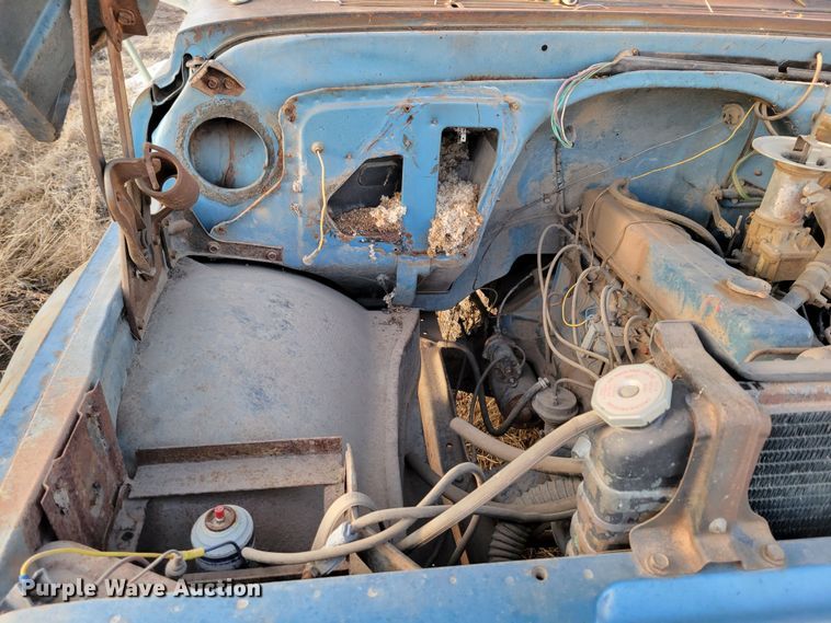 image for item DM8208 1968 Chevrolet C50  truck cab and chassis