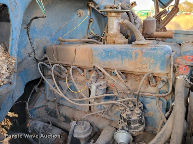 image for item DM8208 1968 Chevrolet C50  truck cab and chassis