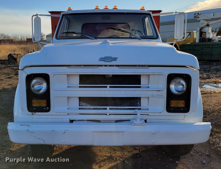 image for item DM8211 1971 Chevrolet C50  grain truck