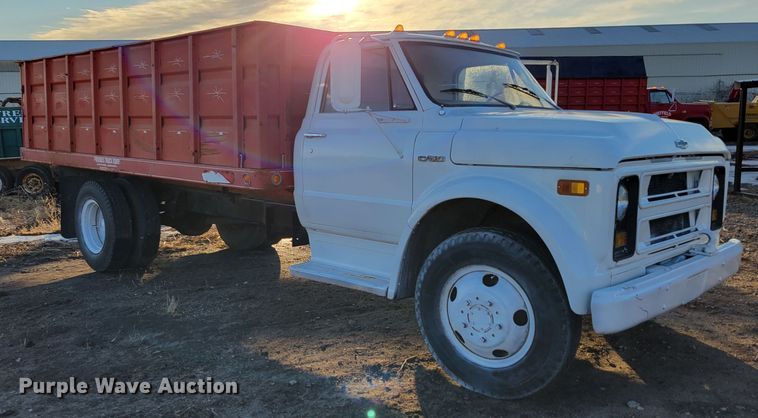 image for item DM8211 1971 Chevrolet C50  grain truck