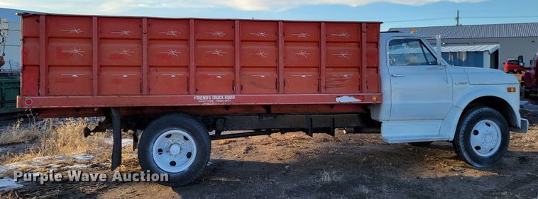 image for item DM8211 1971 Chevrolet C50  grain truck